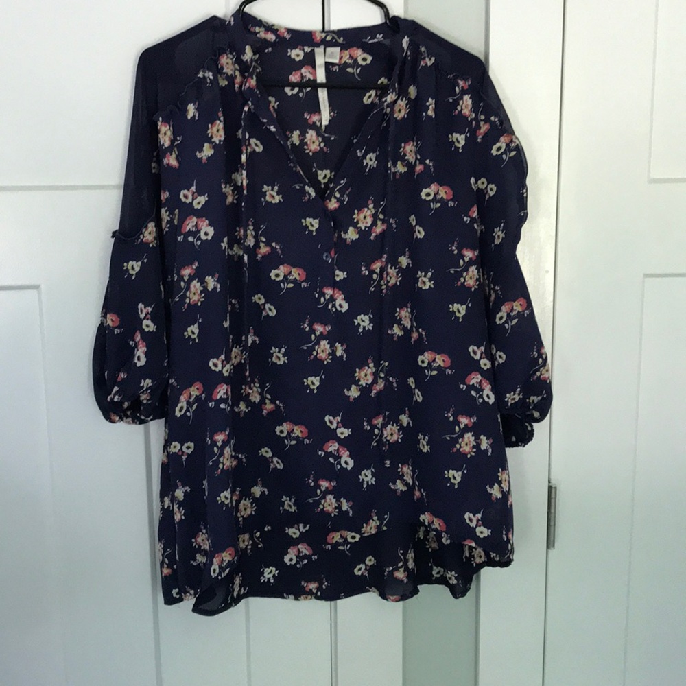 Light & Airy Floral Top